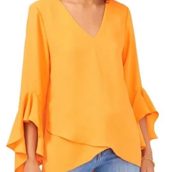 Vince Camuto Tops - NWT Vince Camuto Tangerine Top
